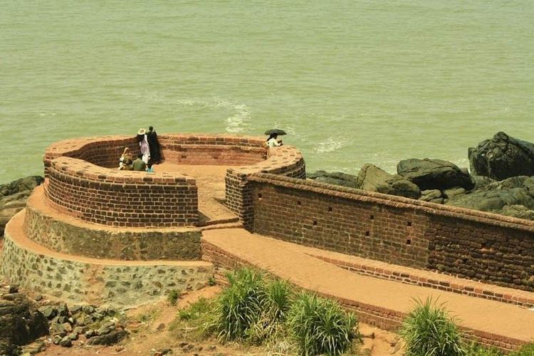Explore Bekal Fort - Bekal - India