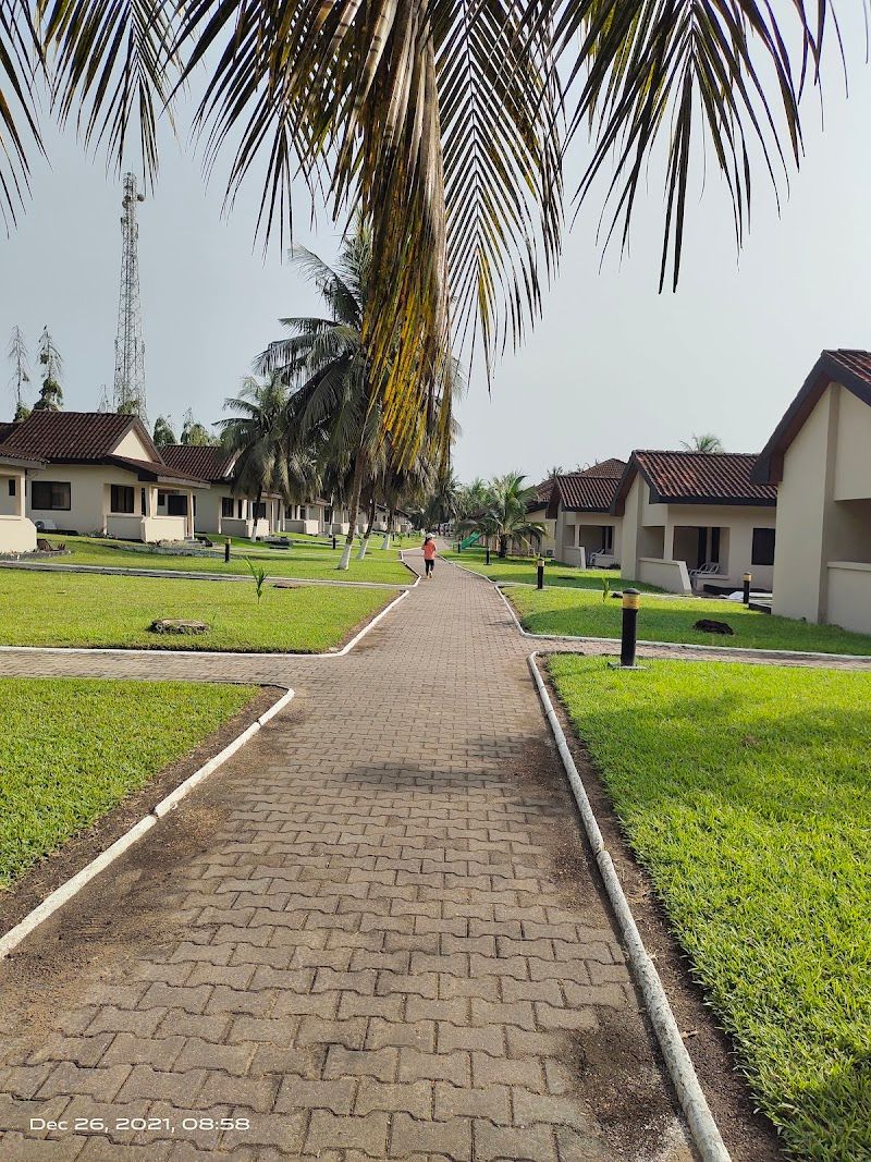 Relax at Busua Beach