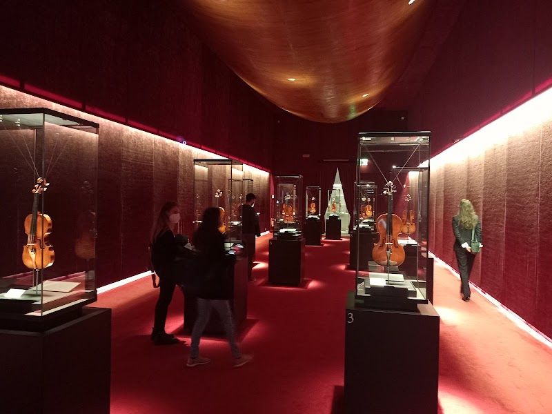 Visit the Violin Museum (Museo del Violino)