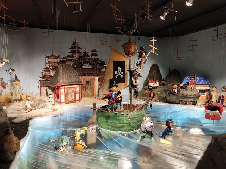 Augsburg Puppet Theater (Augsburger Puppenkiste) - Augsburg - Germany