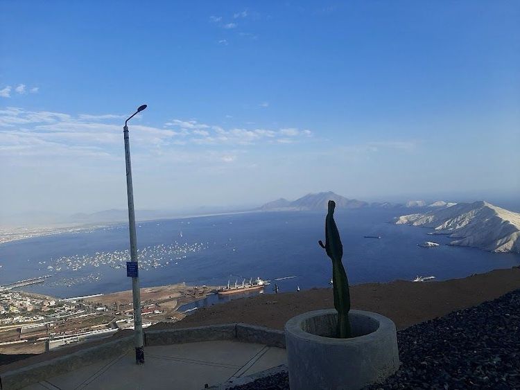 Estatua de San Pedro - Chimbote - Peru