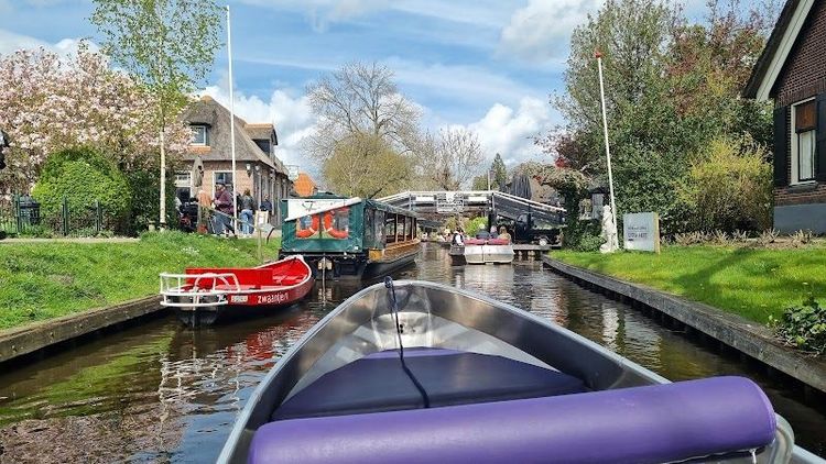 Canal Boating through the Village - Giethoorn - Netherlands