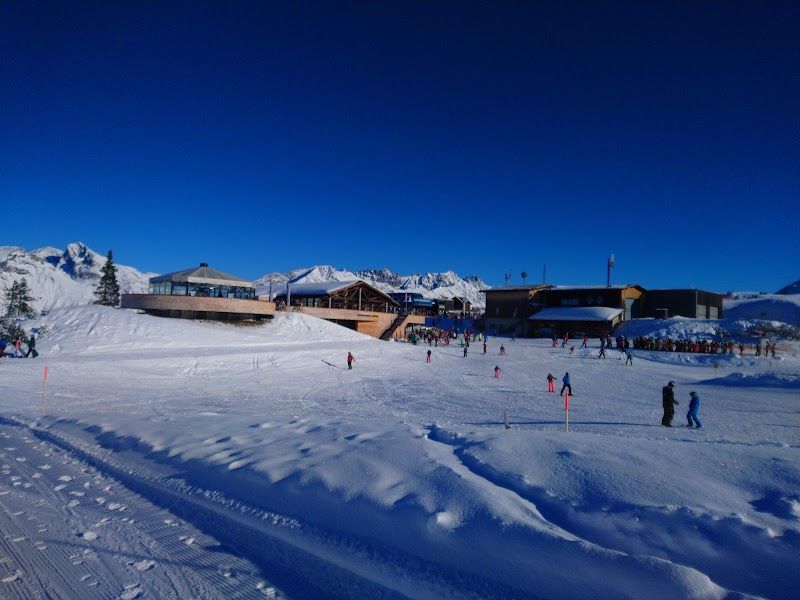 Skiing at Sonnenkopf
