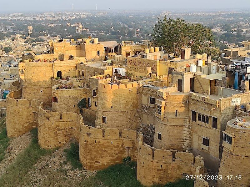 Visit Jaisalmer Fort (Sonar Quila)