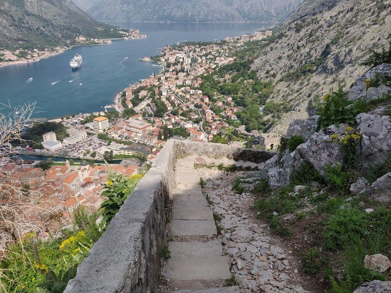 Climb the San Giovanni Fortress