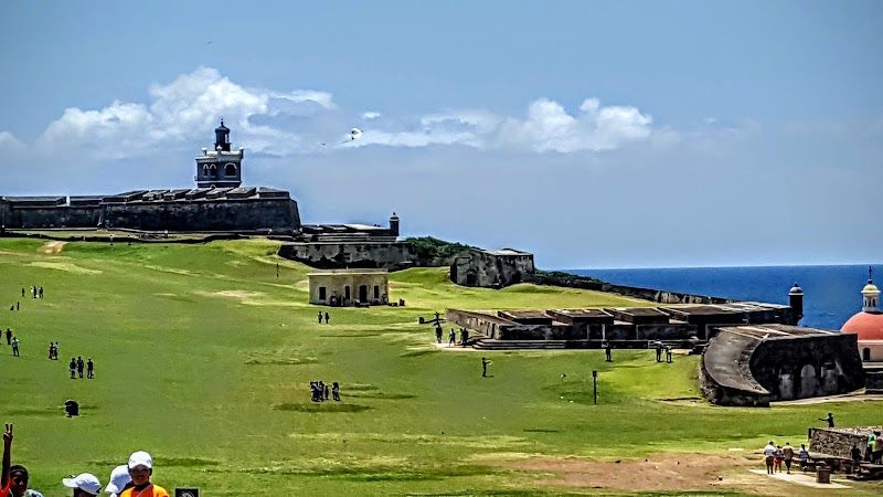 Visit Castillo San Felipe del Morro