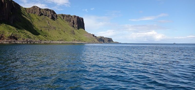 Boat Tour to the Isle of Skye’s Sea Cliffs and Wildlife Watching
