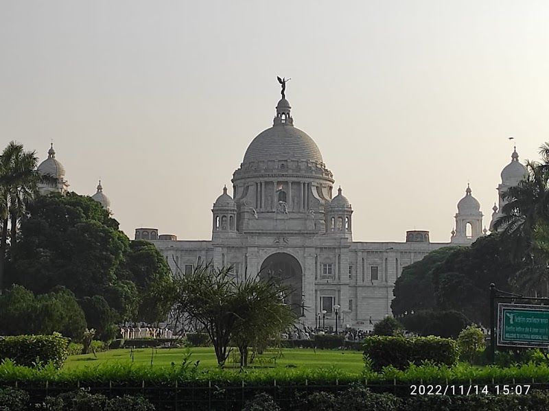 Visit the Victoria Memorial