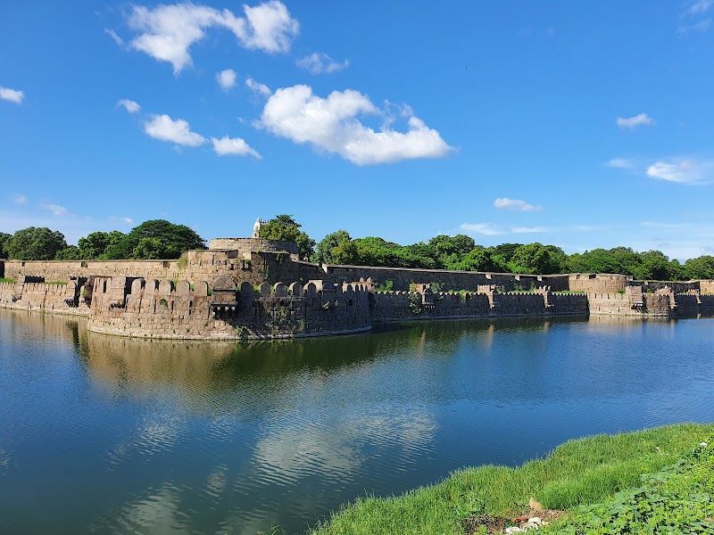 Visit Vellore Fort
