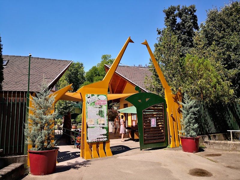 Explore the Kecskemét Zoo and Safari Park