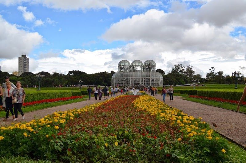 Visit the Botanical Garden of Curitiba