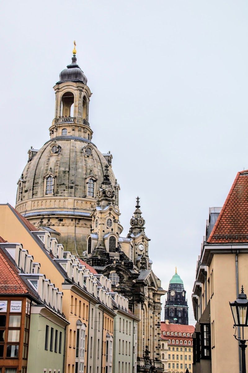 Explore the Frauenkirche (Church of Our Lady)