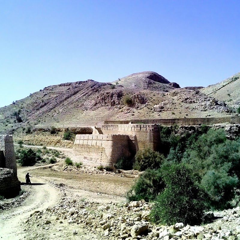 Photography at the Western Gate and Scenic Viewpoints