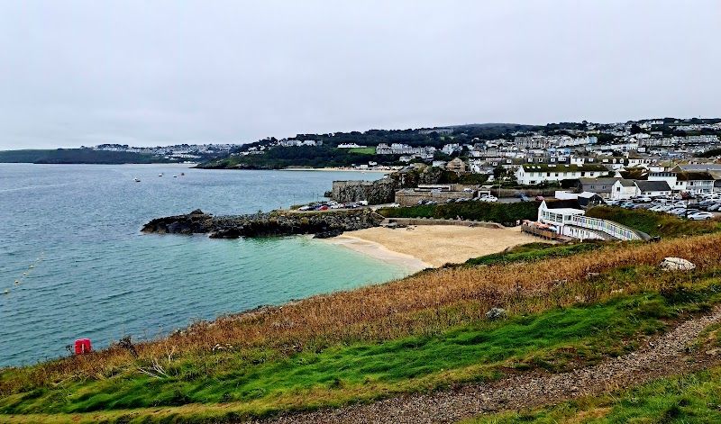 Explore St Ives Harbour and Beaches