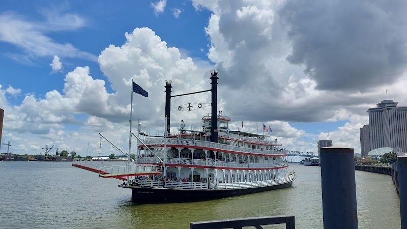 Steamboat Natchez River Cruise