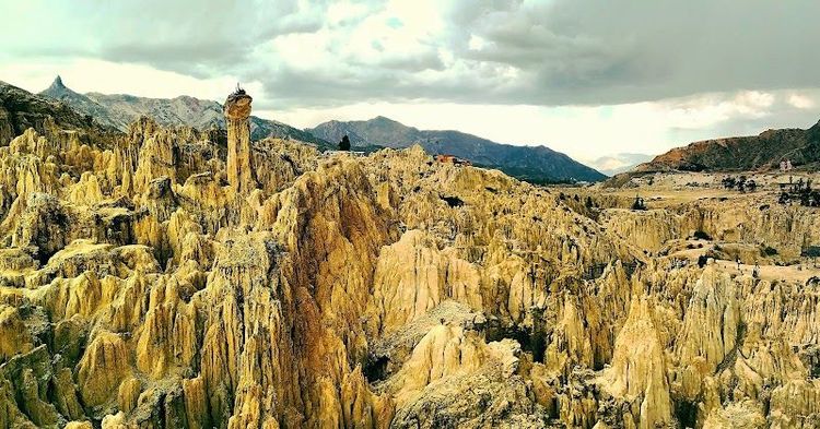 Visit Valle de la Luna (Valley of the Moon) - La Paz - Bolivia