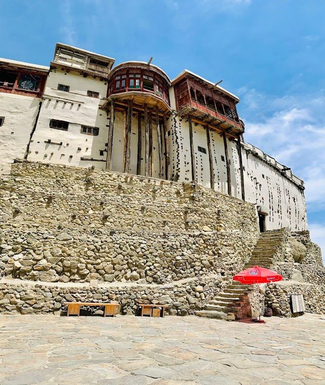 Visit Baltit Fort - Karimabad - Pakistan