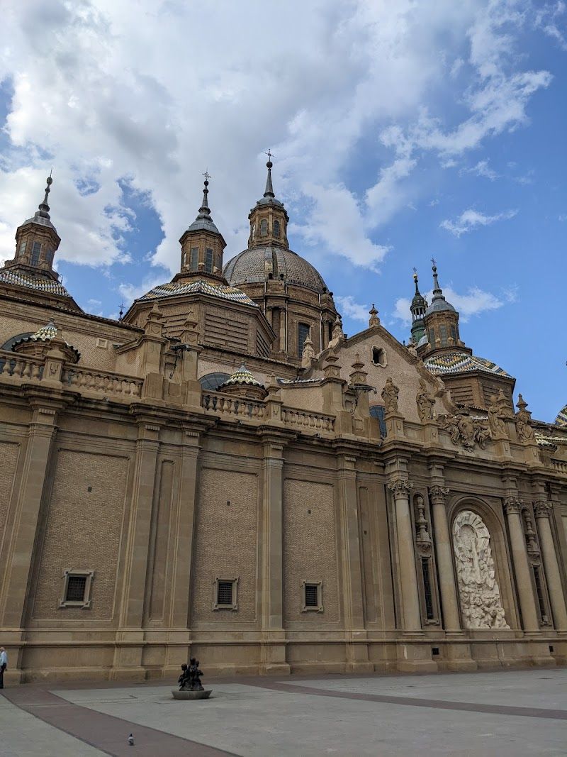 Basilica de Nuestra Señora del Pilar