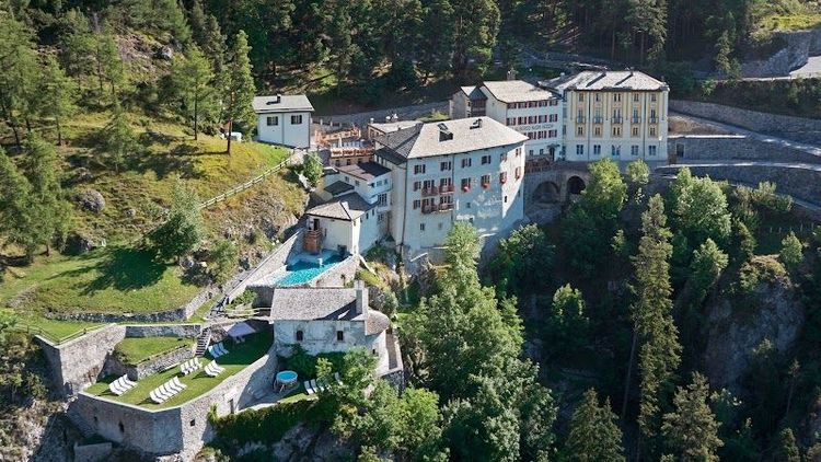 Relaxing at the Bormio Thermal Baths Bagni Vecchi & Bagni Nuovi - Valdidentro - Italy