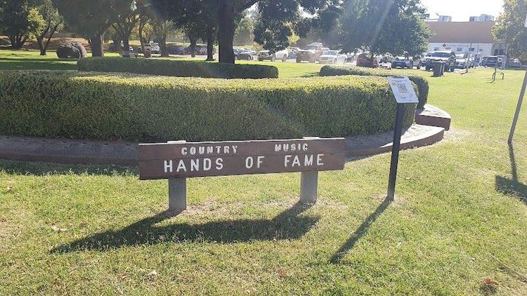 Hands of Fame Park - Tamworth - Australia