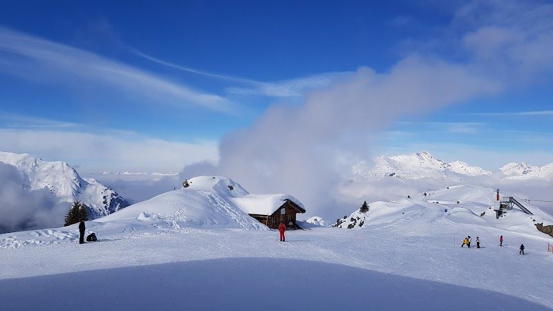 Skiing and Snowboarding at Silvretta Montafon