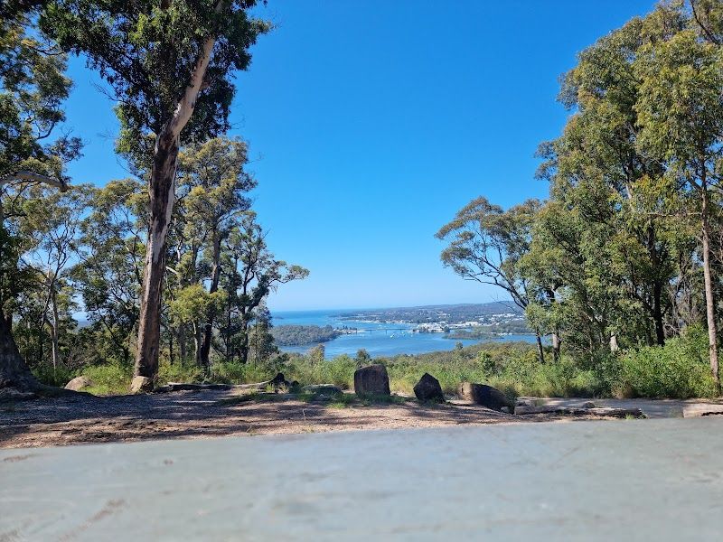 Holmes Lookout