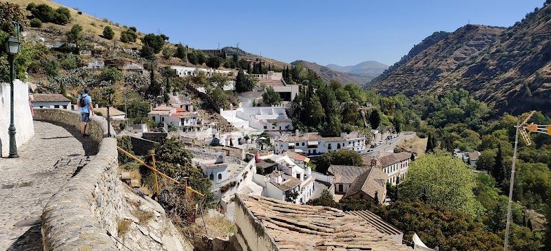 Explore the Albaicín neighborhood