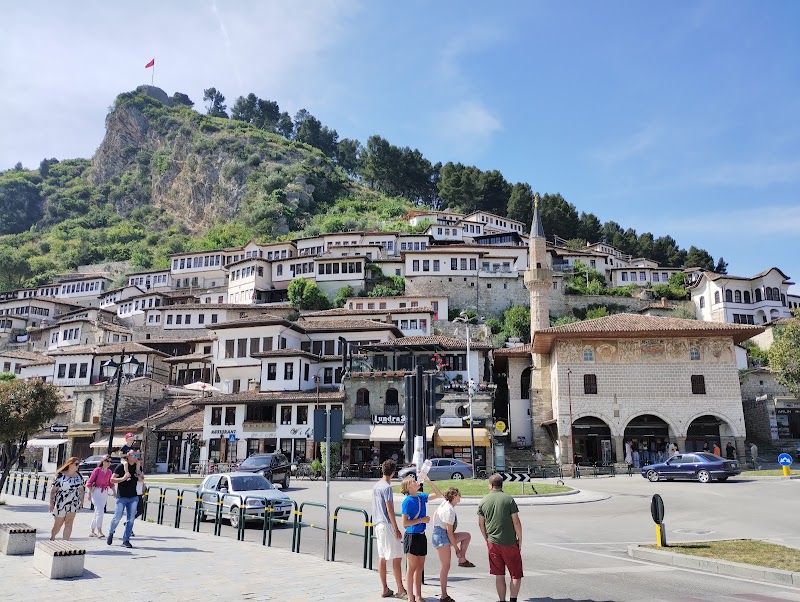 Stroll through the Mangalem and Gorica Quarters