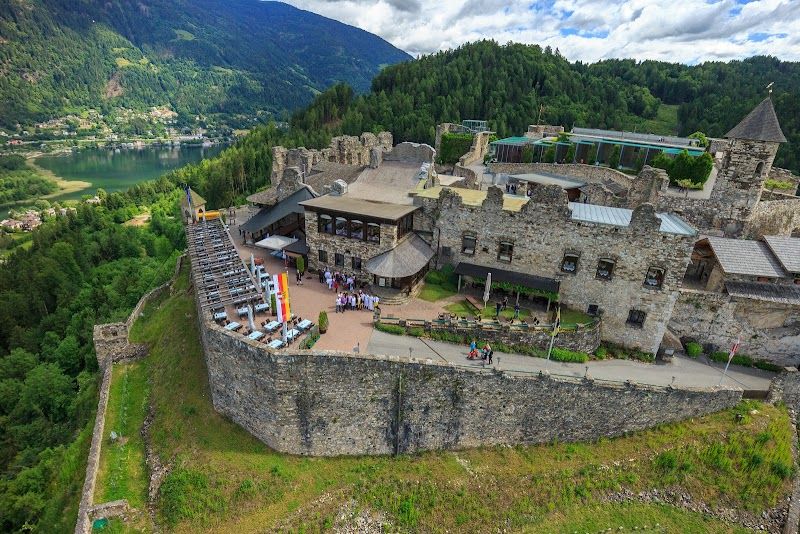 Landskron Castle and Eagle Show
