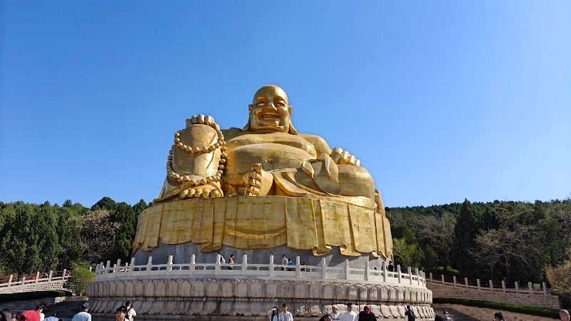 Thousand Buddha Mountain (Qianfoshan)