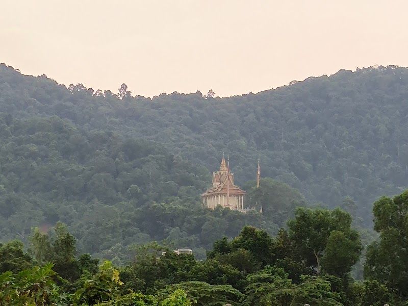 Wat Samathi Pagoda