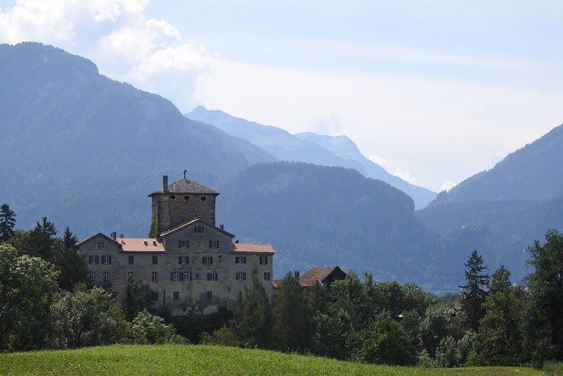 Exploring the Rohan Castle (Schloss Rietberg)