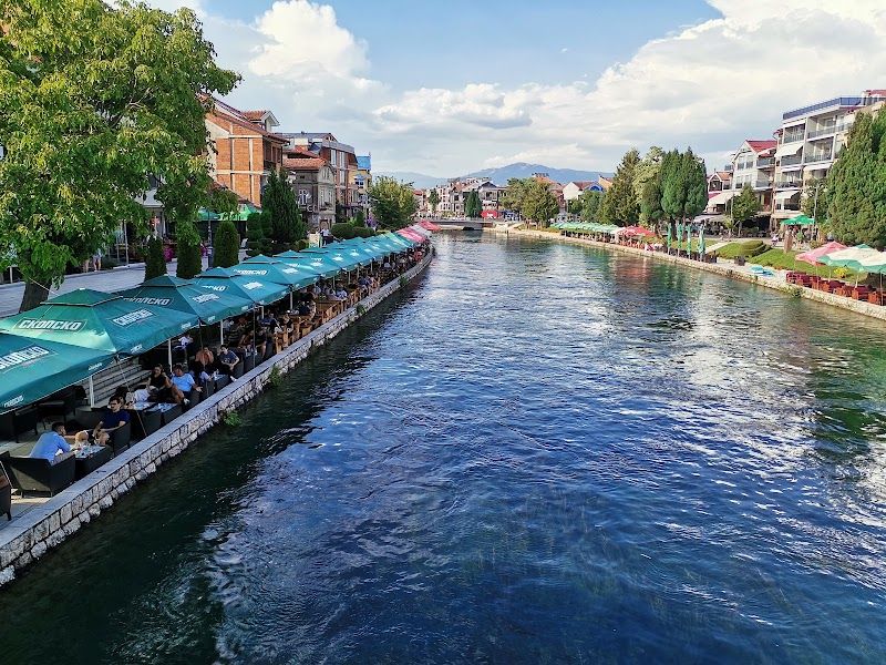 Explore the Drim River and its iconic Bridge of Poetry