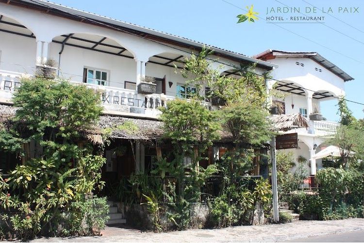 Hotel Restaurant Jardin De La Paix - Moroni - Comoros