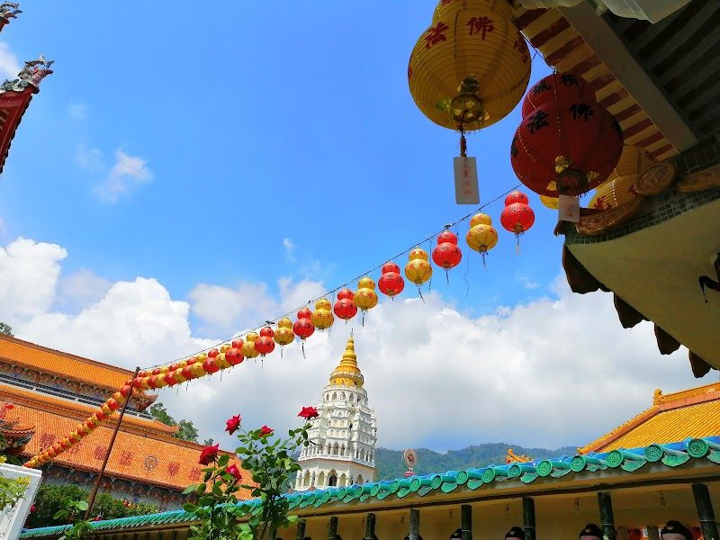 Visit Kek Lok Si Temple