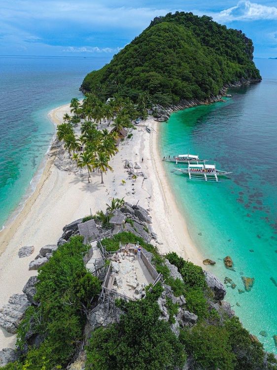 Take a day trip to the Gigantes Islands - Carles - Philippines
