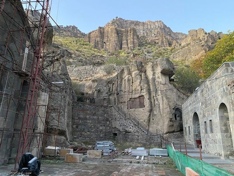 Visit the historic caves and chapels carved into the cliffs - Mets Gilanlar - Armenia