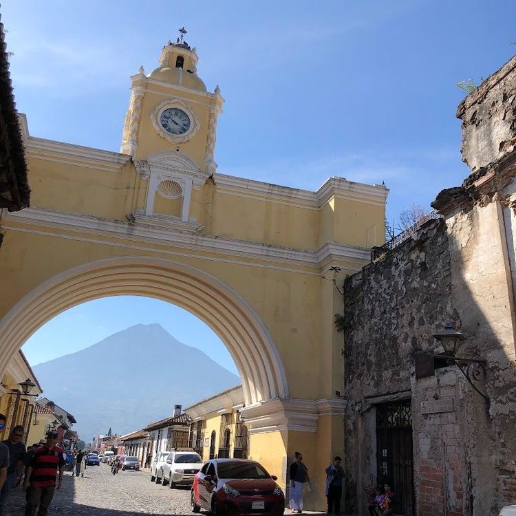 Explore Santa Catalina Arch and Historic City Center - Antigua Guatemala - Guatemala