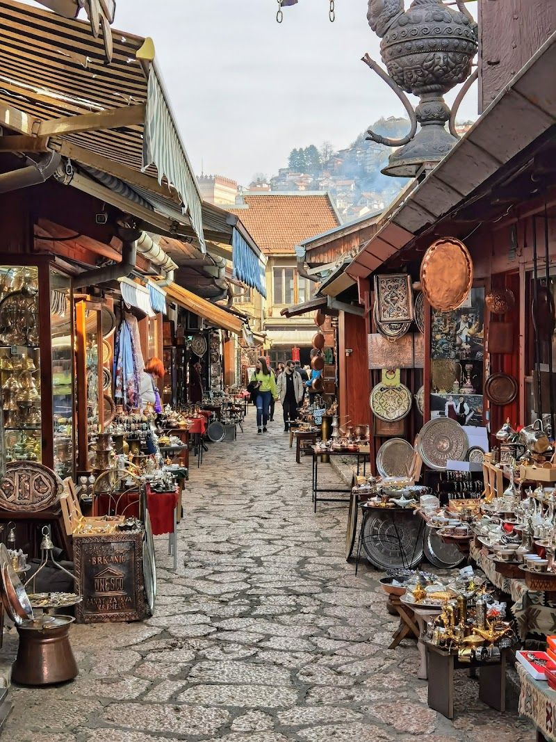 Exploring Baščaršija (Old Bazaar)