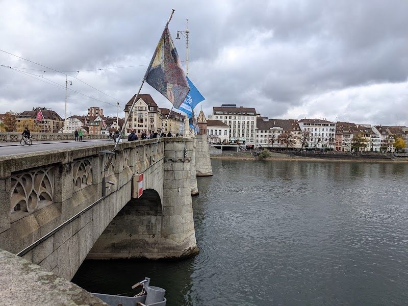 Walk along the Rhine River and Mittlere Brücke