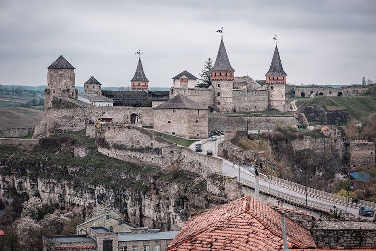 Stroll through the Old Town and admire historic architecture - Kamianets'-Podil's'kyi - Ukraine