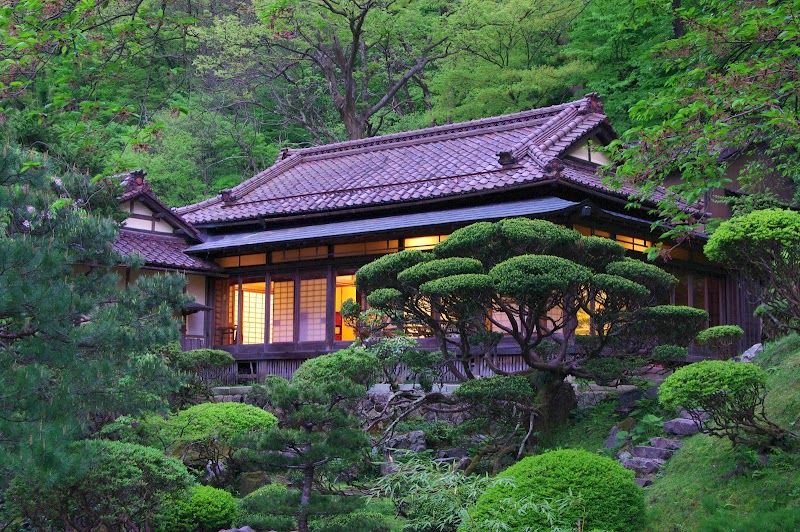Relax at Higashiyama Onsen