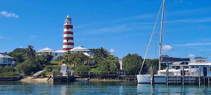 Exploring Hope Town and the Elbow Reef Lighthouse