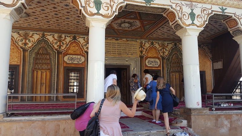 Visit the Painted Mosque (Šarena Džamija)