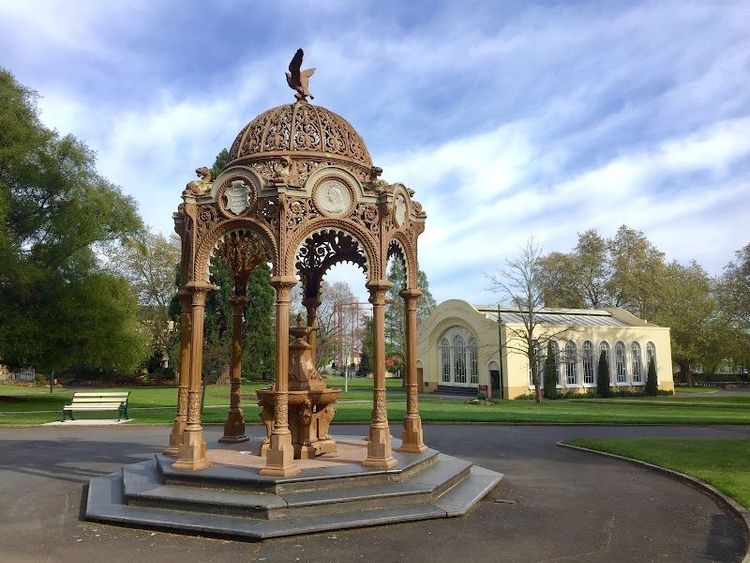 City Park and Monkey Island - Launceston - Australia