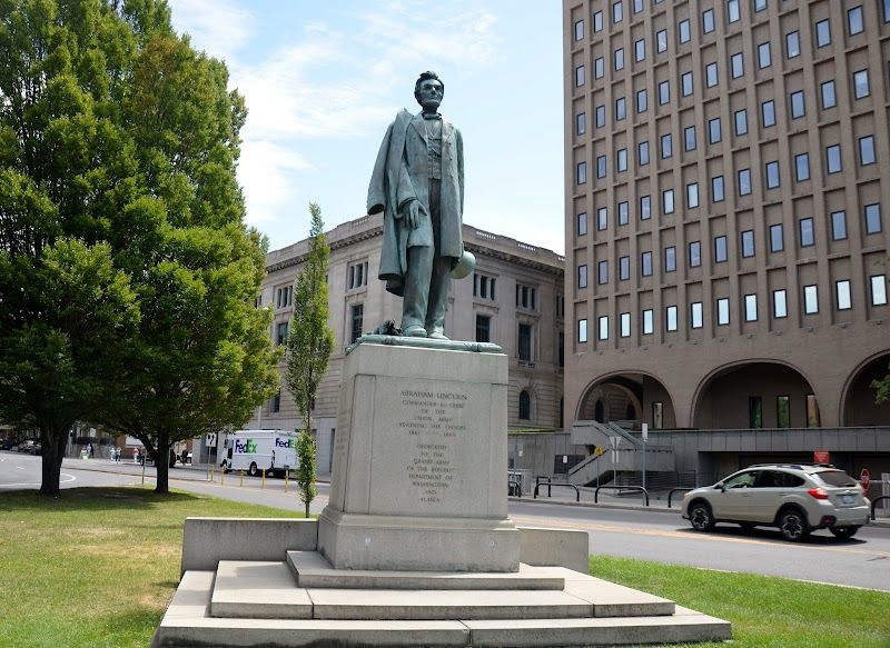 Spokane Falls and Monroe Street Bridge