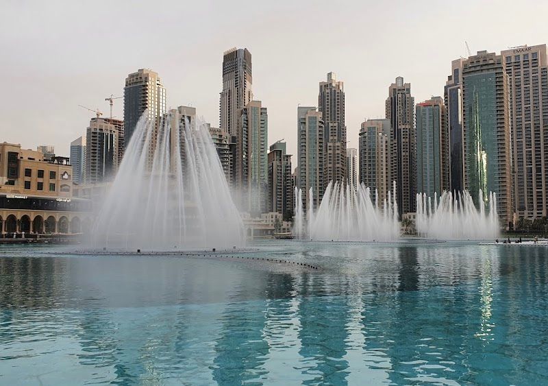 Dubai Mall and Dubai Fountain Show