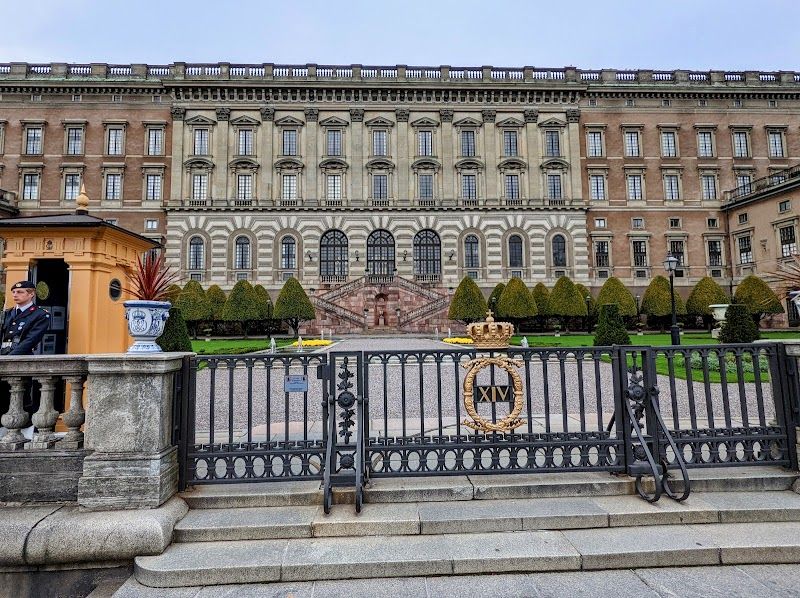 Tour the Royal Palace