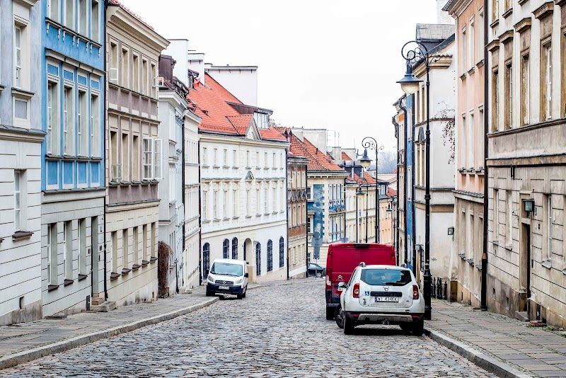Explore the Old Town (Stare Miasto)
