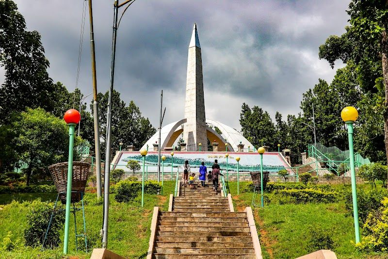 Visit Martyr Memorial Park (Sahid Smarak Park)